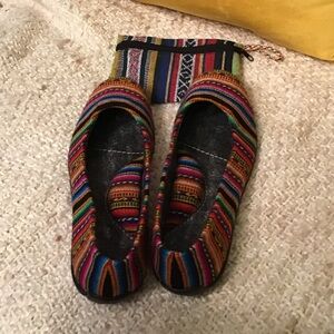Colorful Striped Flats 5.5 with Matching Pouch